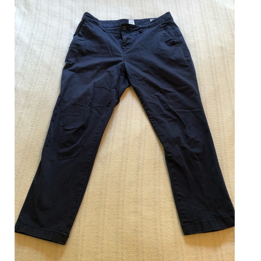 Gap Mid Rise Girlfriend Khakis Navy - Women's 6P